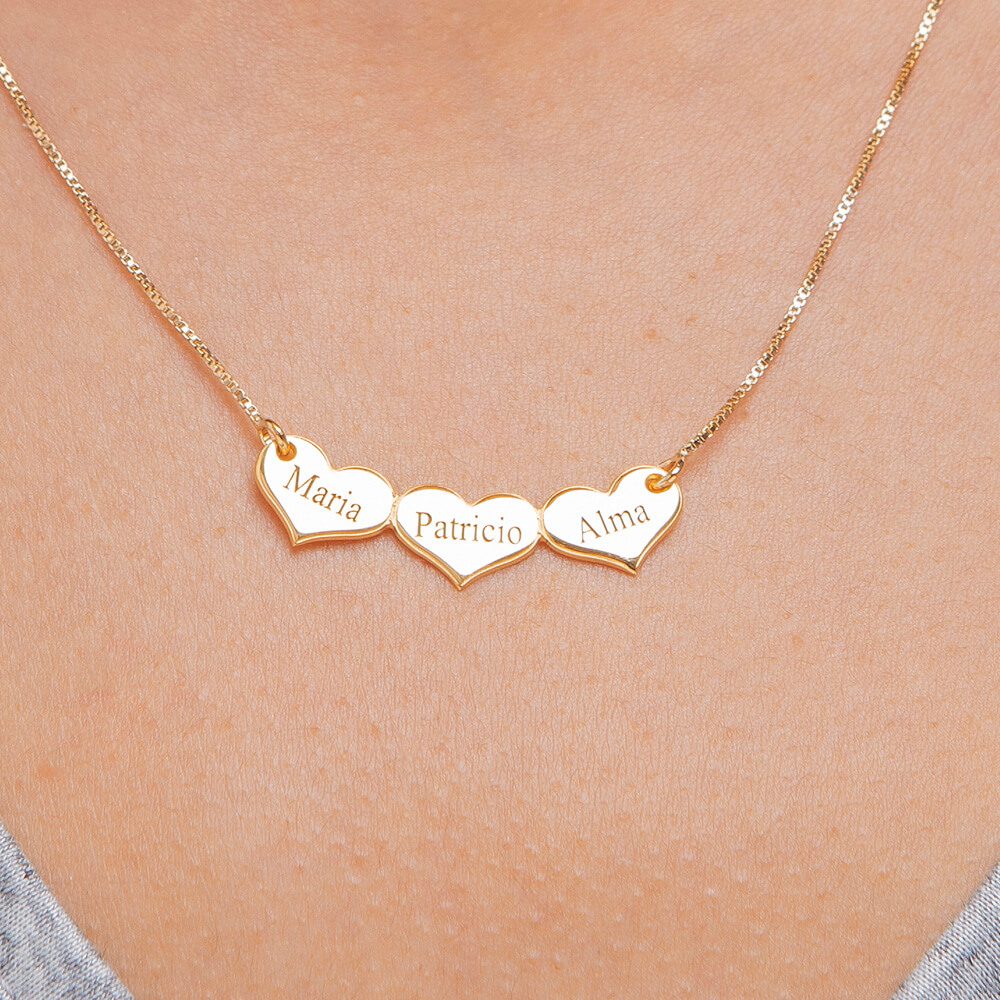 Engraved Horizontal Hearts Necklace-2