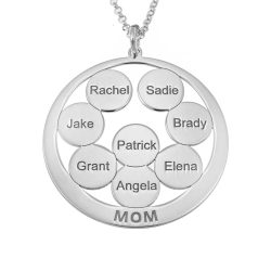 Discs Mom Necklace with Kids Names