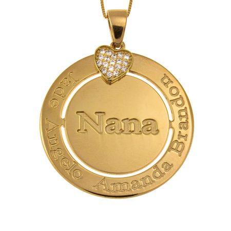 Engraved Circle Nana Necklace with Inlay Heart in 18K Gold Plating