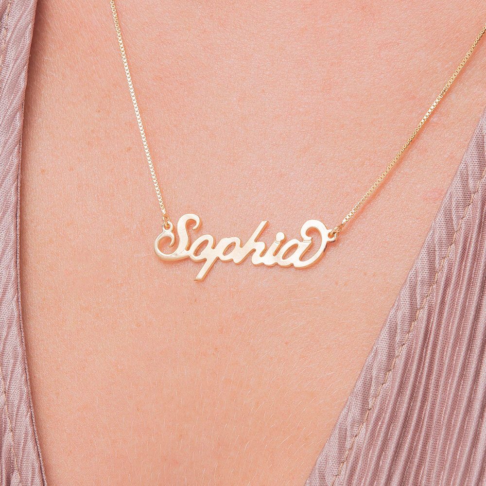 Carrie Name Necklace with Box Chain-2