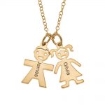 Personalized Horizontal Mother’s Necklace with Kids