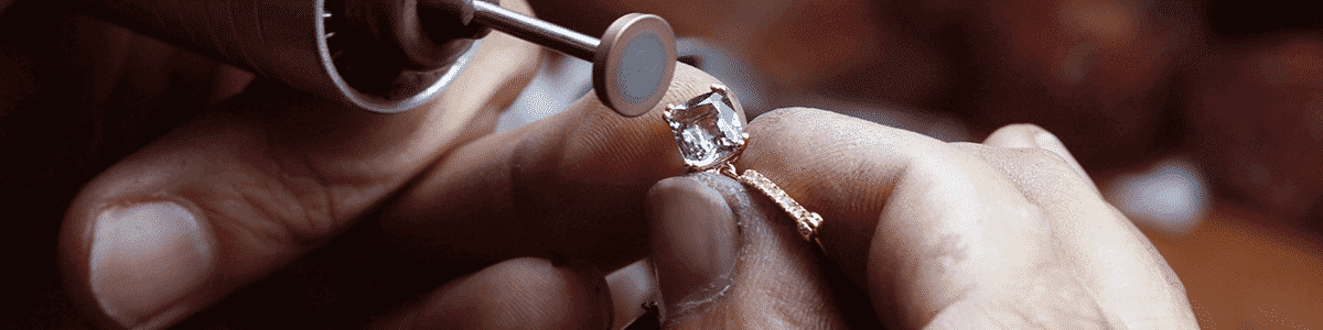Ring polishing at the factory