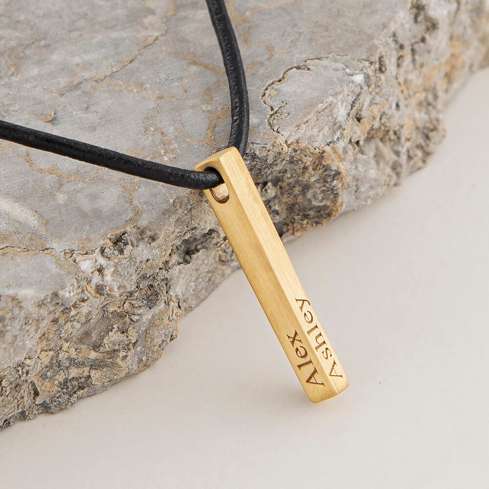 Men’s Personalized Bar Necklace  in Sterling Silver 925, 18K Rose Gold Plating, and 18K Yellow Gold Plating.