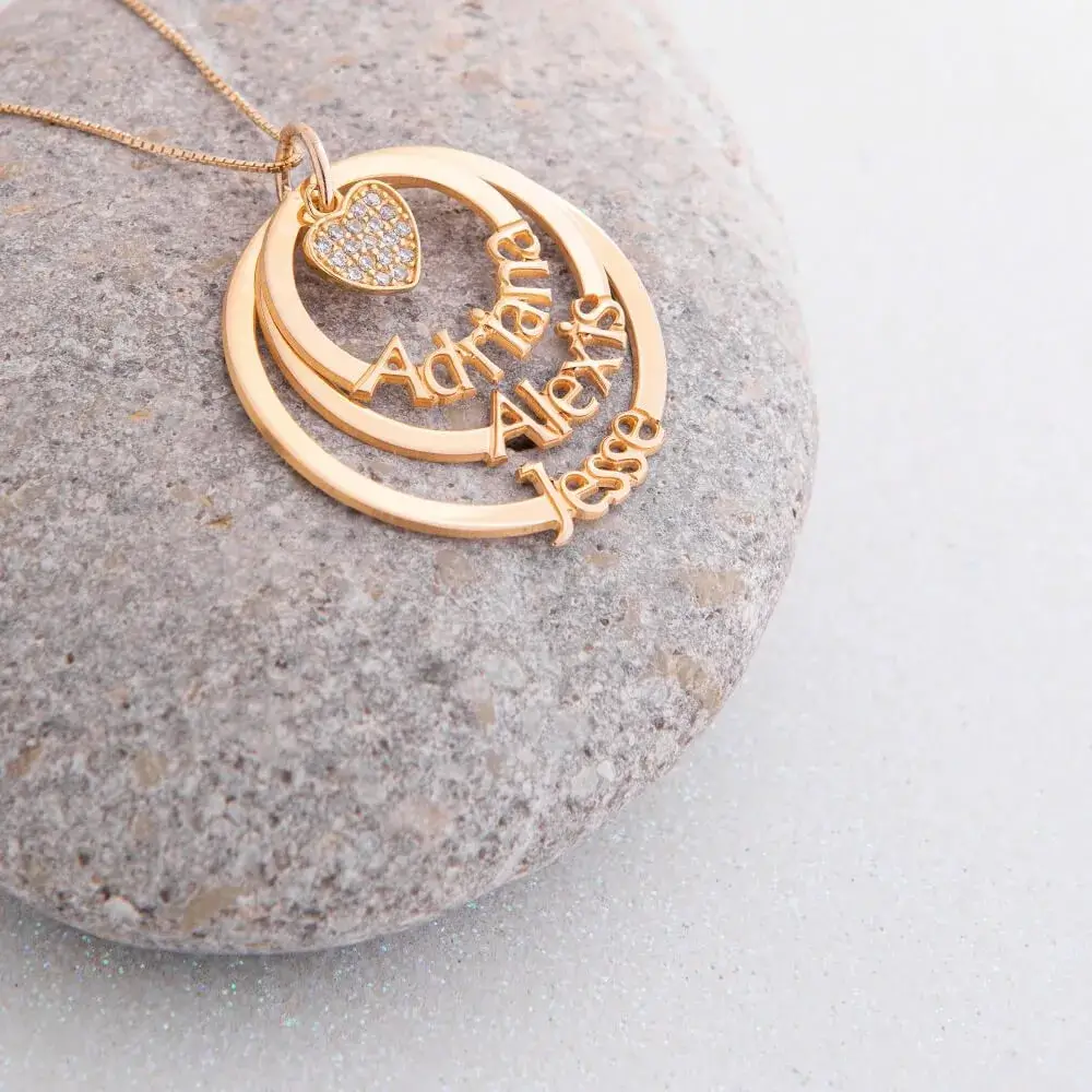 Layered Discs Necklace With Heart In 18K Gold Plating  